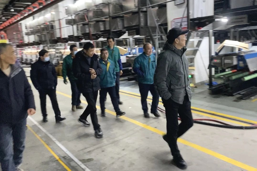 Le polyester Changshu effectue des inspections de sécurité avant de reprendre les travaux