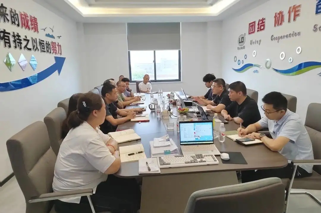 Le polyester de Changshu réussit l'audit sur site par Suzhou Energy Conservation Supervision